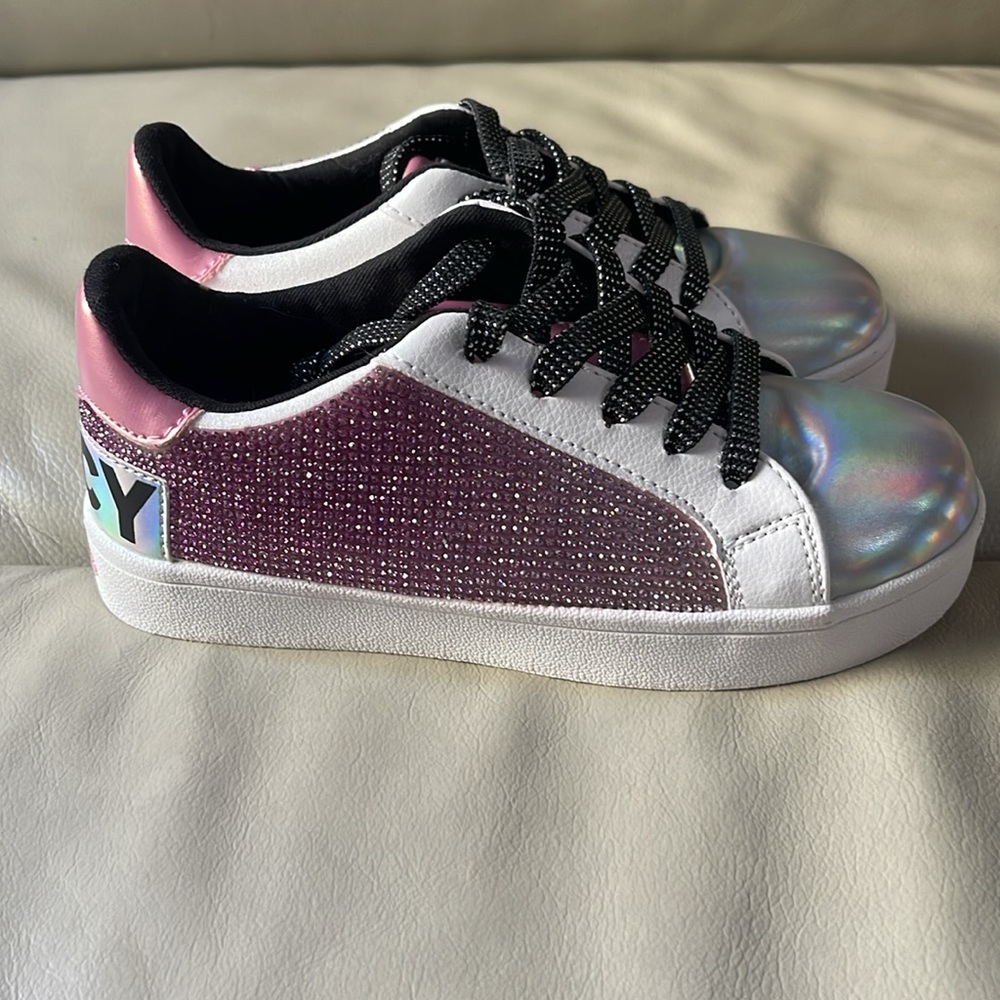 JUICY COUTURE SNEAKERS - Picture 2 of 5